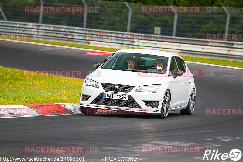 Bild #14095501 - Touristenfahrten Nürburgring Nordschleife (20.08.2021)