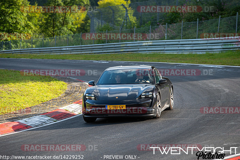 Bild #14229252 - Touristenfahrten Nürburgring Nordschleife (26.08.2021)