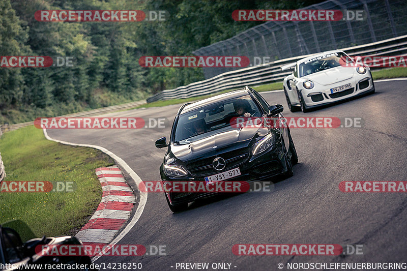 Bild #14236250 - Touristenfahrten Nürburgring Nordschleife (26.08.2021)