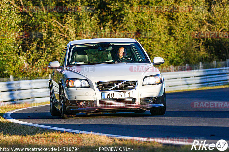 Bild #14718794 - Touristenfahrten Nürburgring Nordschleife (25.09.2021)