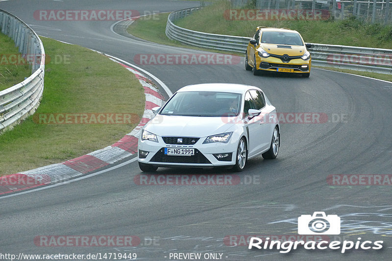 Bild #14719449 - Touristenfahrten Nürburgring Nordschleife (25.09.2021)