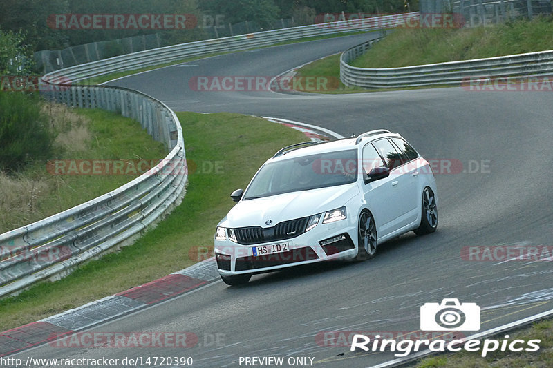 Bild #14720390 - Touristenfahrten Nürburgring Nordschleife (25.09.2021)