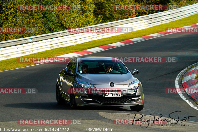 Bild #14744742 - Touristenfahrten Nürburgring Nordschleife (26.09.2021)