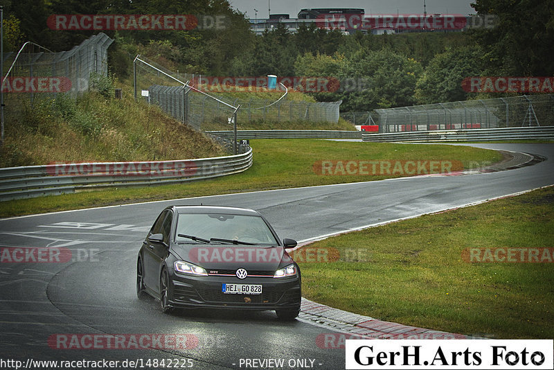 Bild #14842225 - Touristenfahrten Nürburgring Nordschleife (03.10.2021)