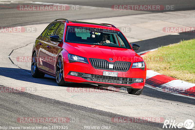 Bild #14892325 - Touristenfahrten Nürburgring Nordschleife (10.10.2021)