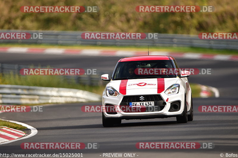 Bild #15025001 - Touristenfahrten Nürburgring Nordschleife (17.10.2021)