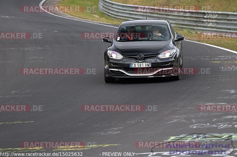 Bild #15025632 - Touristenfahrten Nürburgring Nordschleife (17.10.2021)