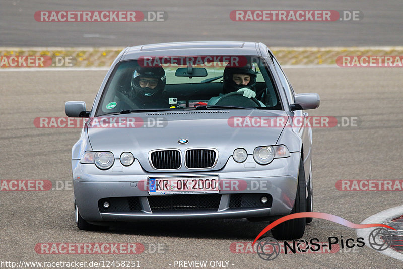 Bild #12458251 - Touristenfahrten Nürburgring GP-Strecke (02.05.2021)