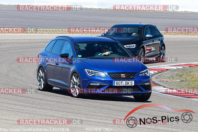 Bild #13023936 - Touristenfahrten Nürburgring GP-Strecke (30.05.2021)