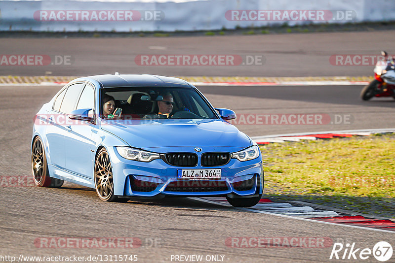 Bild #13115745 - Touristenfahrten GP-Strecke (09.06.2021)