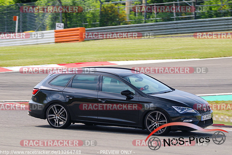 Bild #13264748 - Touristenfahrten Nürburgring GP-Strecke (15.06.2021)