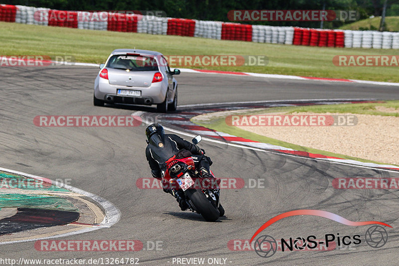 Bild #13264782 - Touristenfahrten Nürburgring GP-Strecke (15.06.2021)