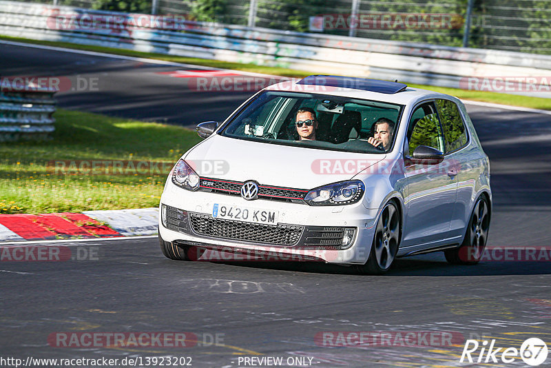 Bild #13923202 - Touristenfahrten Nürburgring Nordschleife (13.08.2021)