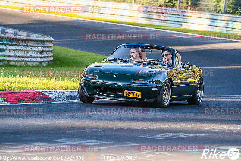 Bild #13924005 - Touristenfahrten Nürburgring Nordschleife (13.08.2021)