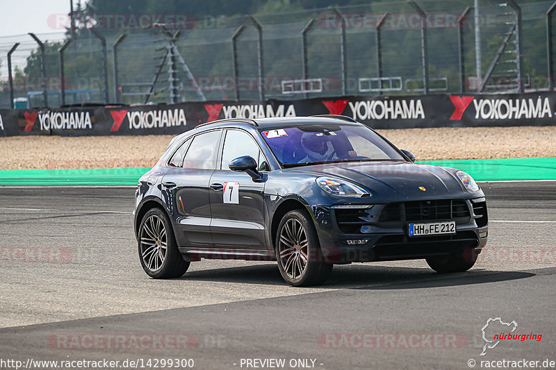 Bild #14299300 - SPORTFAHRERTRAINING NORDSCHLEIFE GP