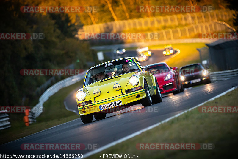 Bild #14866250 - 60 Jahre Porsche Club Nürburgring (Corso/Weltrekordversuch)