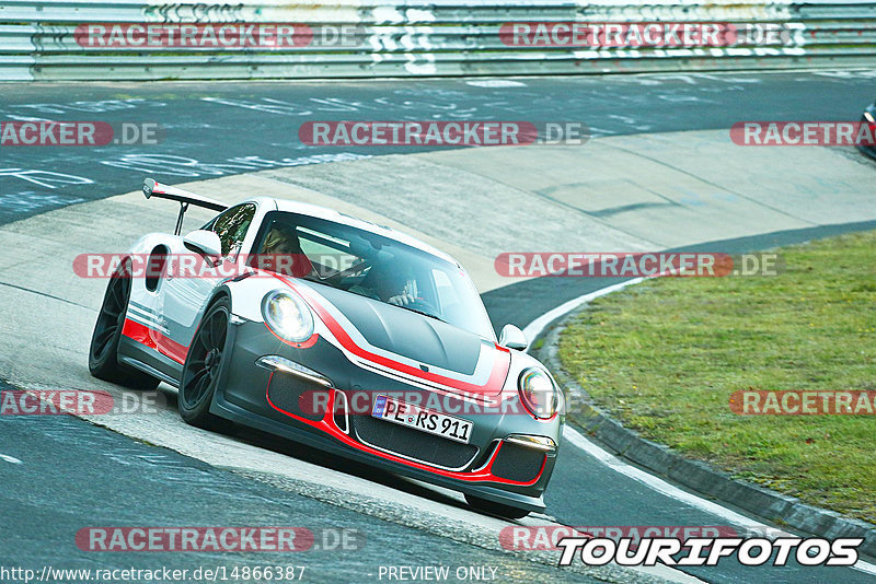 Bild #14866387 - 60 Jahre Porsche Club Nürburgring (Corso/Weltrekordversuch)