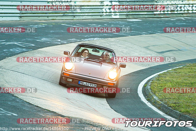 Bild #14866500 - 60 Jahre Porsche Club Nürburgring (Corso/Weltrekordversuch)