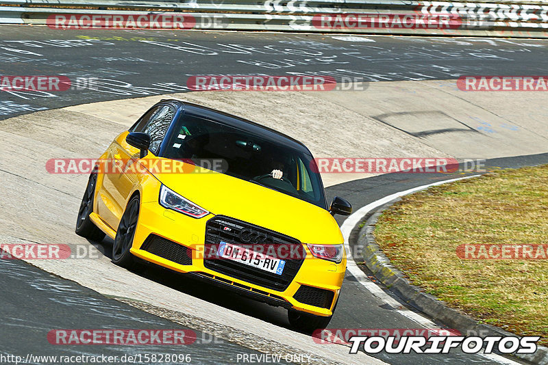 Bild #15828096 - Touristenfahrten Nürburgring Nordschleife (10.04.2022)