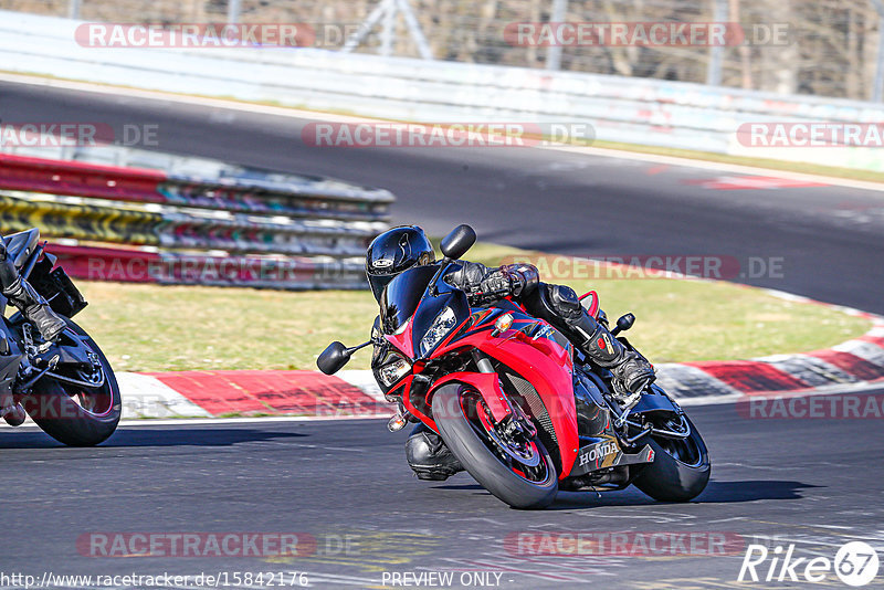 Bild #15842176 - Touristenfahrten Nürburgring Nordschleife (11.04.2022)