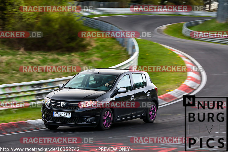 Bild #16352742 - Touristenfahrten Nürburgring Nordschleife (25.04.2022)