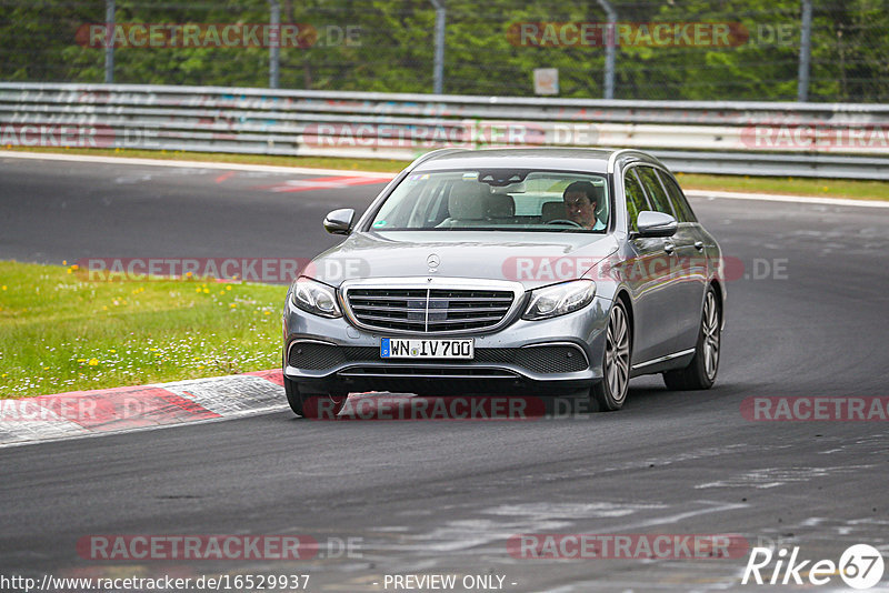 Bild #16529937 - Touristenfahrten Nürburgring Nordschleife (04.05.2022)