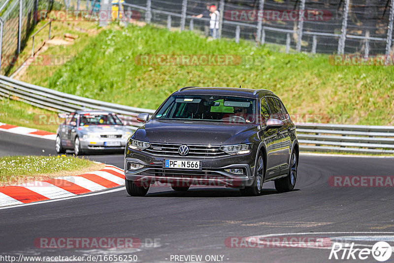 Bild #16656250 - Touristenfahrten Nürburgring Nordschleife (14.05.2022)