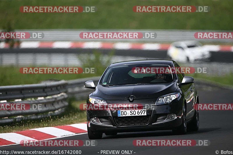 Bild #16742080 - Touristenfahrten Nürburgring Nordschleife (15.05.2022)