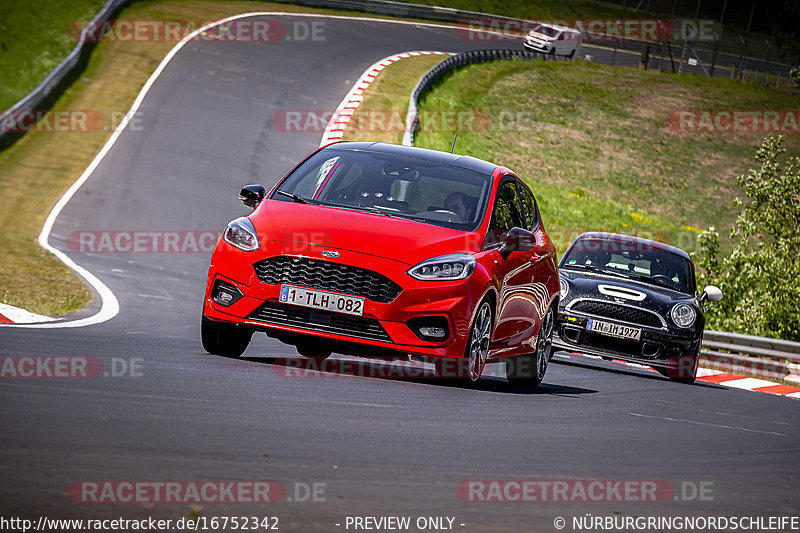 Bild #16752342 - Touristenfahrten Nürburgring Nordschleife (15.05.2022)