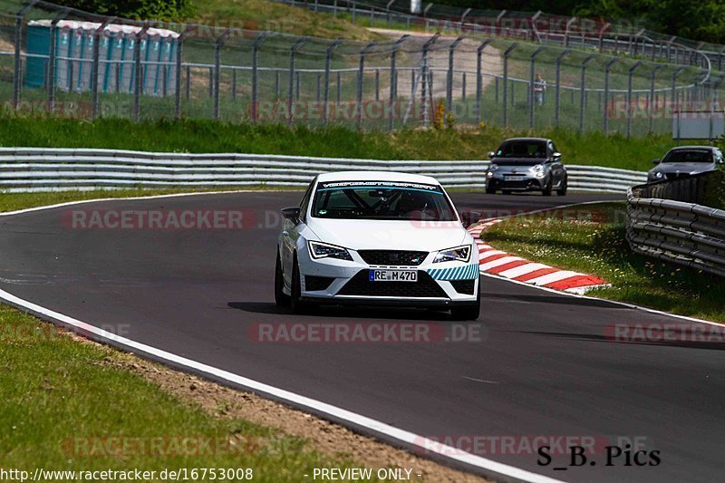 Bild #16753008 - Touristenfahrten Nürburgring Nordschleife (15.05.2022)