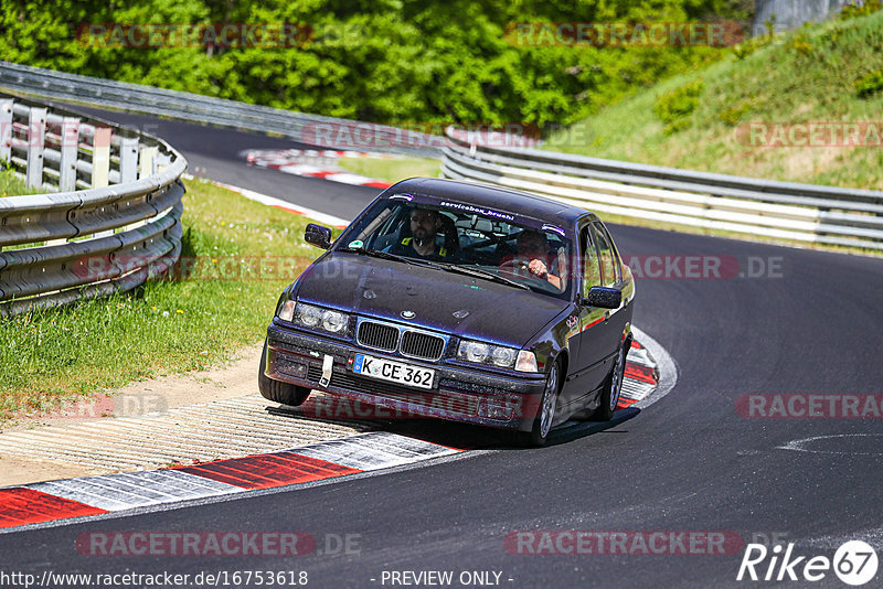 Bild #16753618 - Touristenfahrten Nürburgring Nordschleife (15.05.2022)