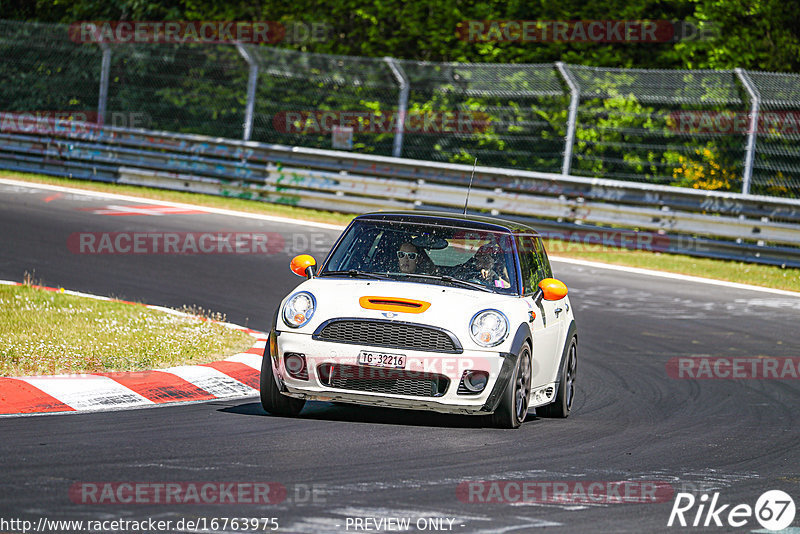 Bild #16763975 - Touristenfahrten Nürburgring Nordschleife (15.05.2022)