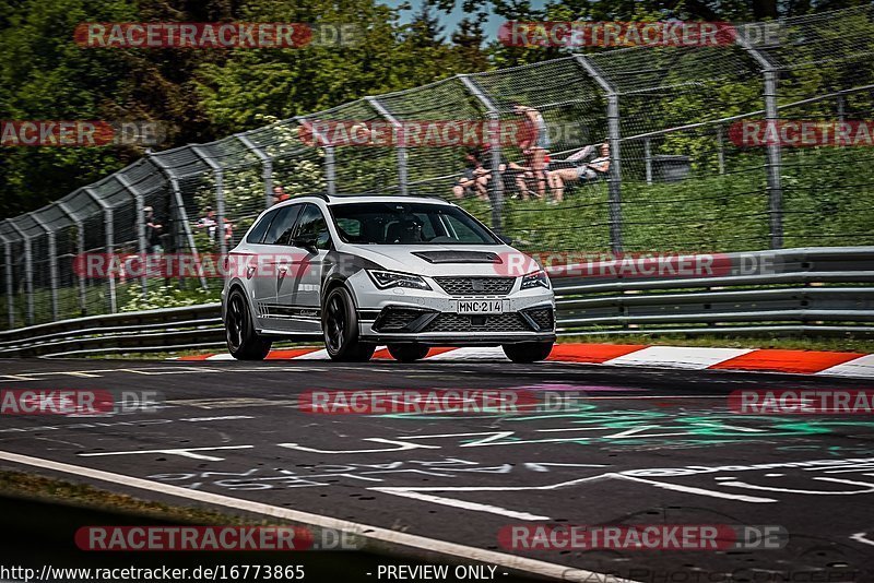 Bild #16773865 - Touristenfahrten Nürburgring Nordschleife (15.05.2022)