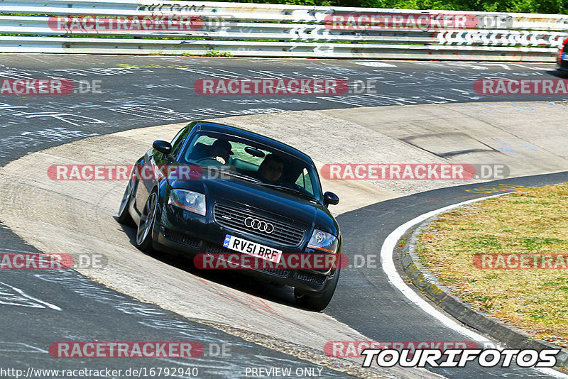 Bild #16792940 - Touristenfahrten Nürburgring Nordschleife (15.05.2022)