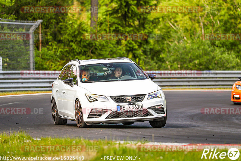 Bild #16825440 - Touristenfahrten Nürburgring Nordschleife (18.05.2022)