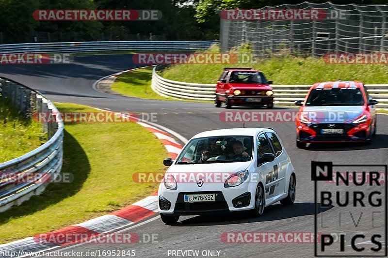 Bild #16952845 - Touristenfahrten Nürburgring Nordschleife (31.05.2022)