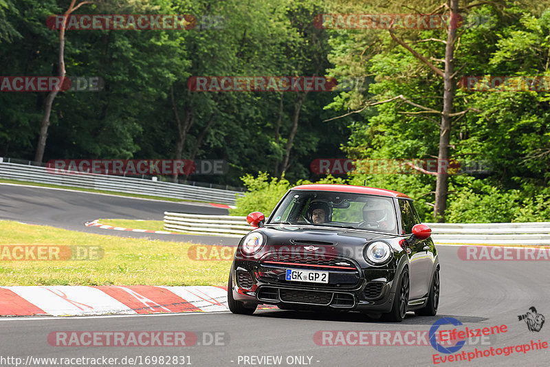 Bild #16982831 - Touristenfahrten Nürburgring Nordschleife (04.06.2022)