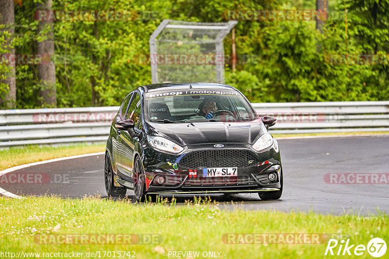 Bild #17015742 - Touristenfahrten Nürburgring Nordschleife (06.06.2022)