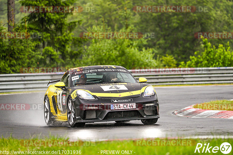 Bild #17031936 - Touristenfahrten Nürburgring Nordschleife (08.06.2022)