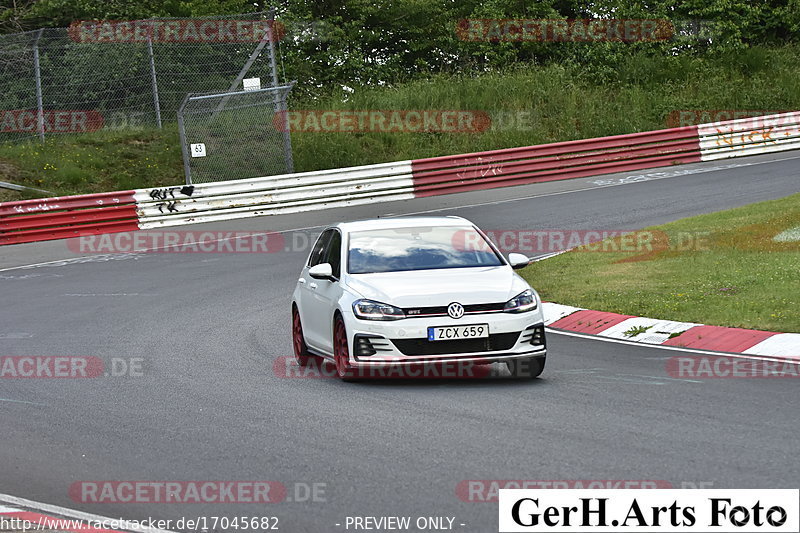 Bild #17045682 - Touristenfahrten Nürburgring Nordschleife (09.06.2022)