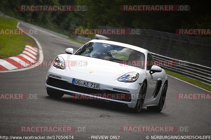 Bild #17050674 - Touristenfahrten Nürburgring Nordschleife (10.06.2022)