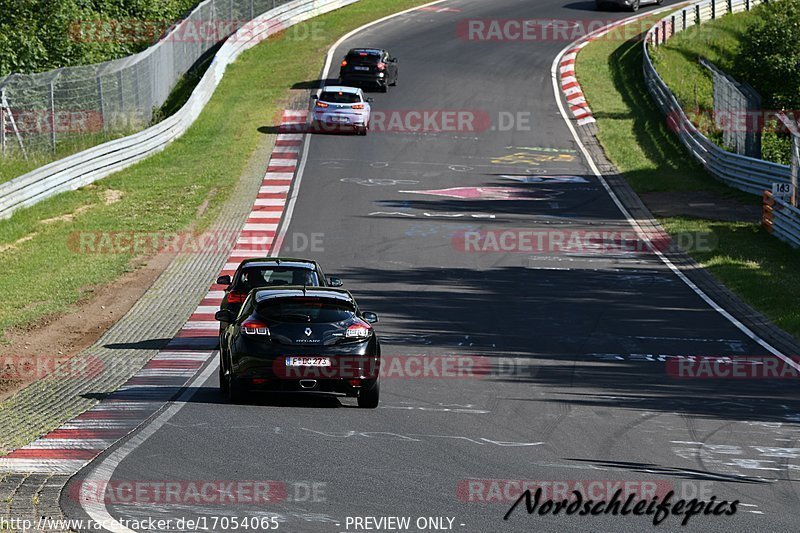 Bild #17054065 - Touristenfahrten Nürburgring Nordschleife (10.06.2022)