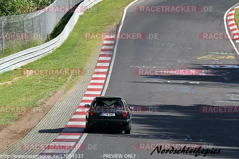 Bild #17054537 - Touristenfahrten Nürburgring Nordschleife (10.06.2022)