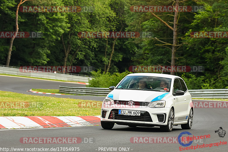 Bild #17054975 - Touristenfahrten Nürburgring Nordschleife (10.06.2022)