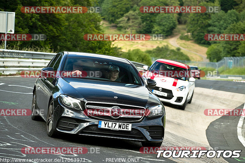 Bild #17063971 - Touristenfahrten Nürburgring Nordschleife (10.06.2022)