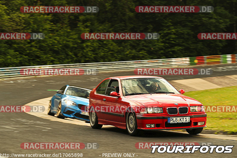 Bild #17065898 - Touristenfahrten Nürburgring Nordschleife (10.06.2022)