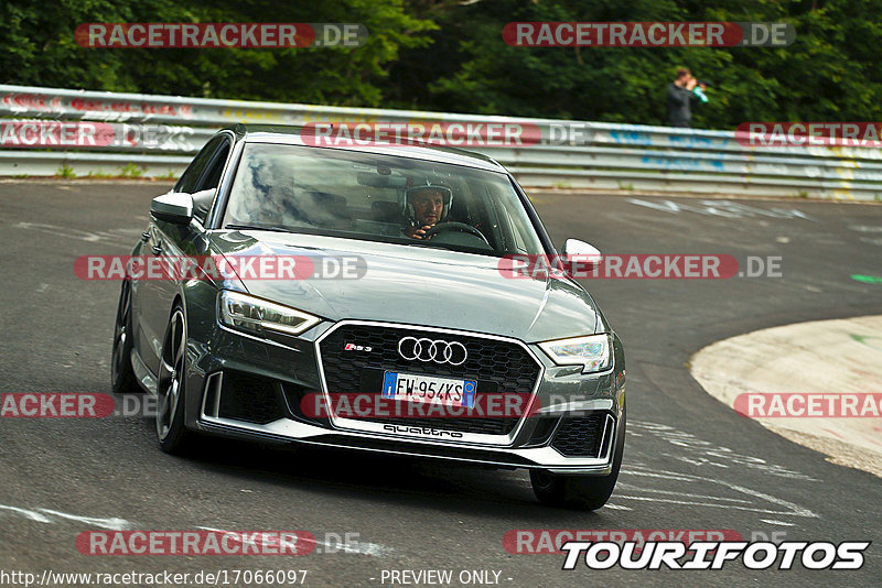 Bild #17066097 - Touristenfahrten Nürburgring Nordschleife (10.06.2022)