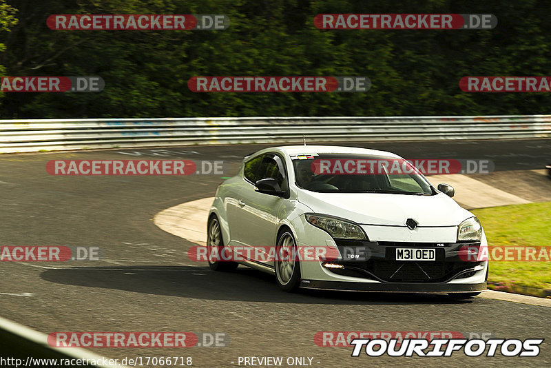 Bild #17066718 - Touristenfahrten Nürburgring Nordschleife (10.06.2022)