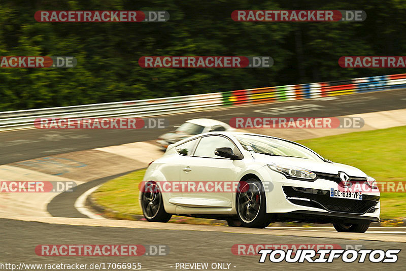 Bild #17066955 - Touristenfahrten Nürburgring Nordschleife (10.06.2022)