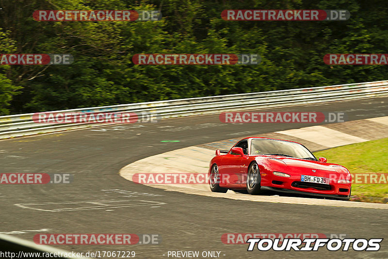 Bild #17067229 - Touristenfahrten Nürburgring Nordschleife (10.06.2022)